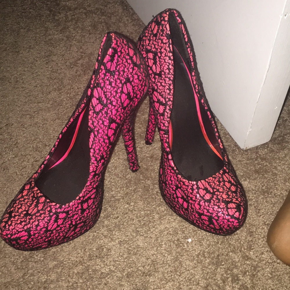 Black and pink heels